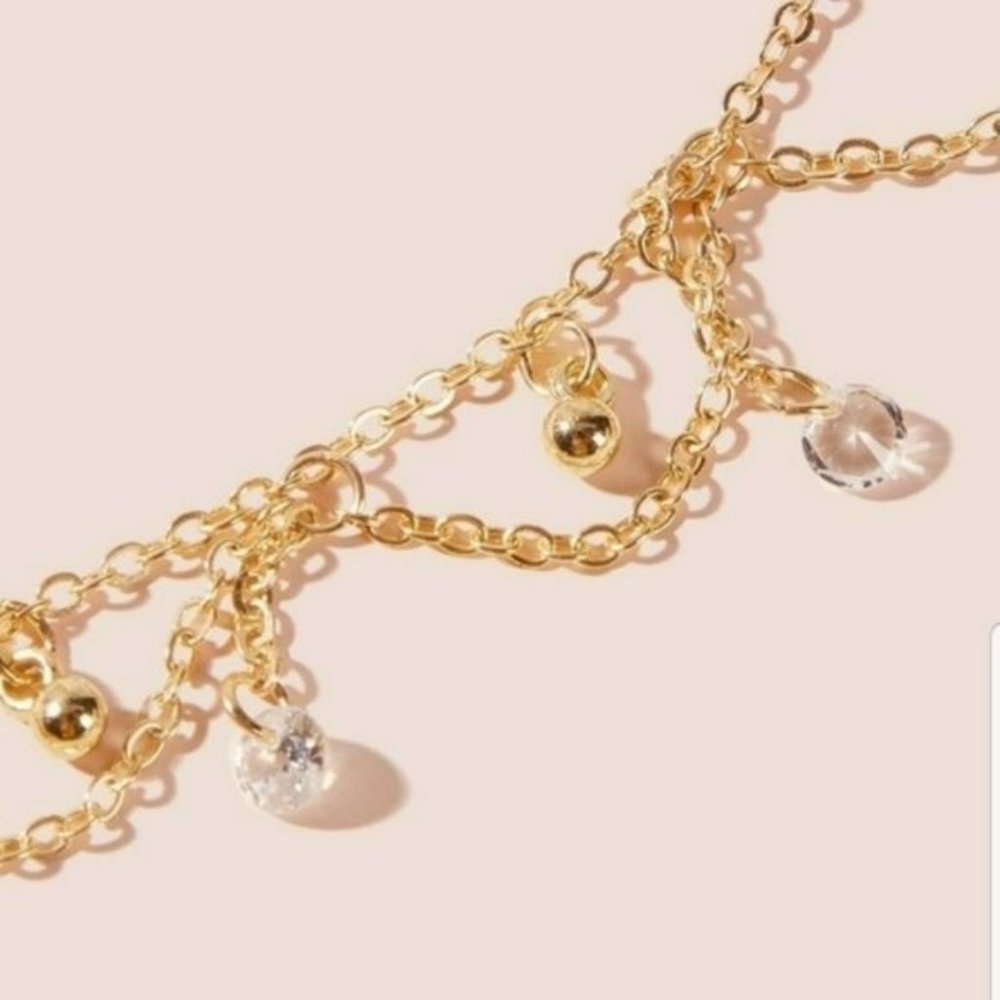 *Becky* Ornate Gold Choker - Picture 4 of 4